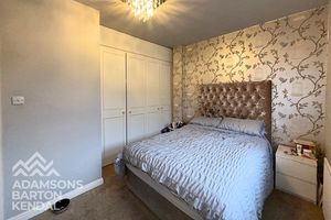 Photo 9- click for photo gallery